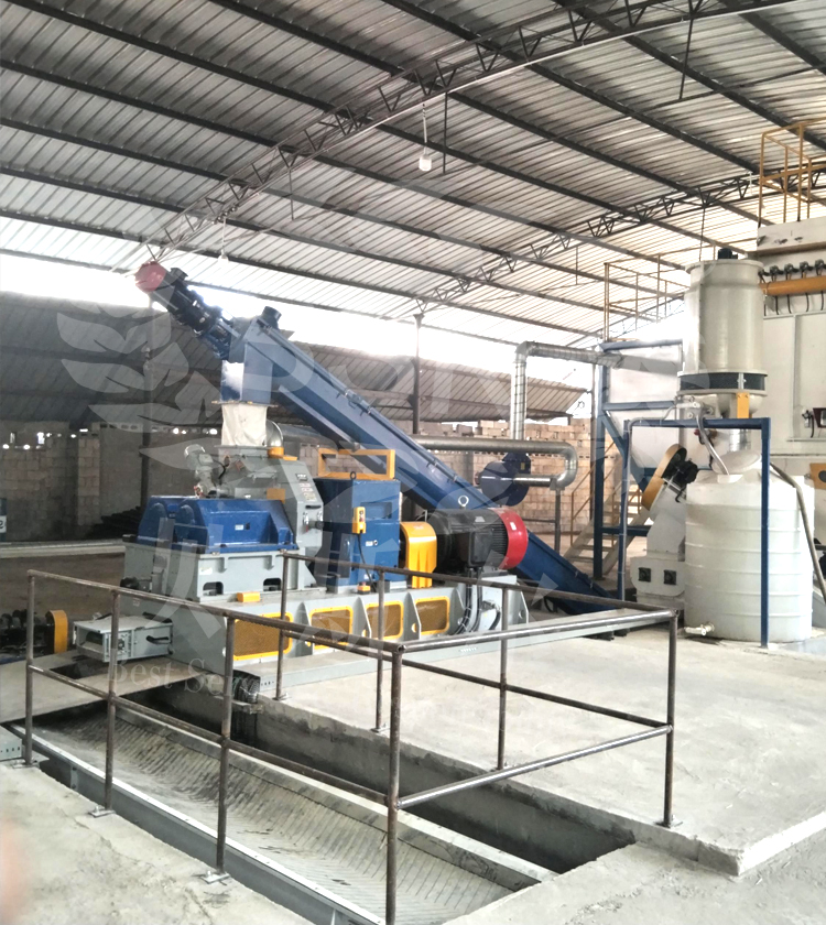 年產(chǎn)8萬(wàn)噸生產(chǎn)線(xiàn)